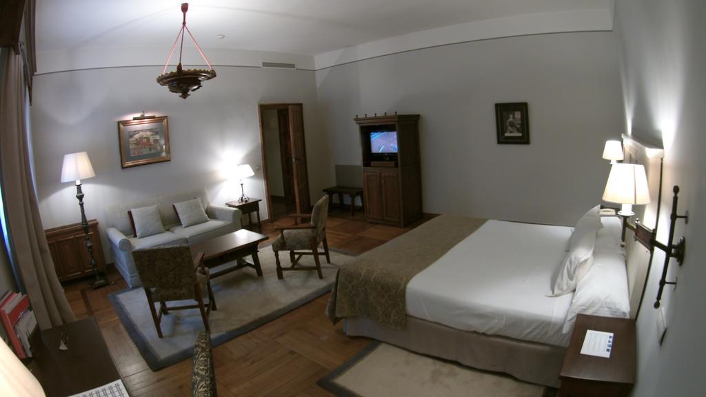 Parador De Santiago - Hostal Reis Catolicos Hotel Santiago de Compostela Eksteriør billede